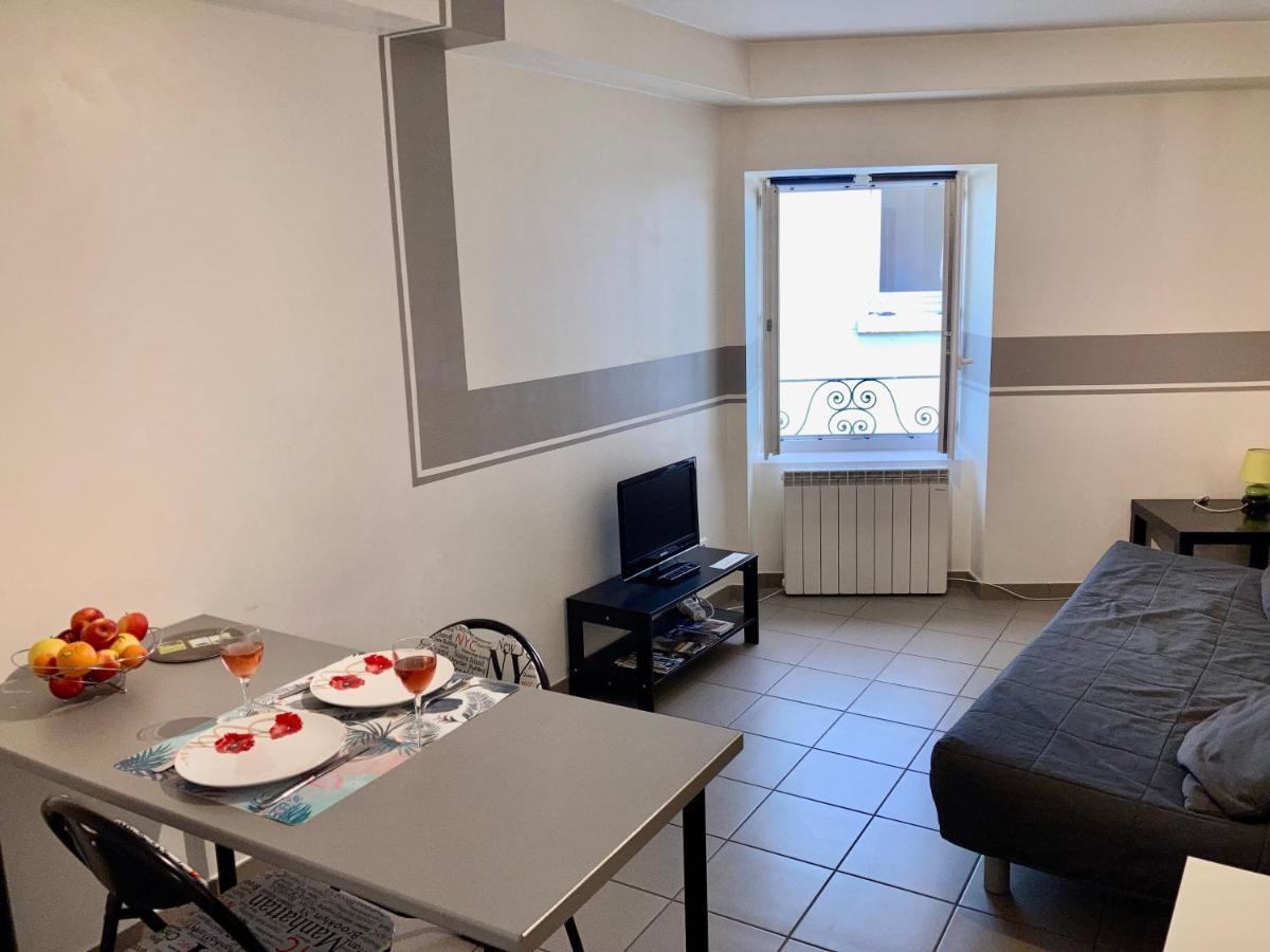 Charmant Studio Centre Ville Le Puy-en-Velay Bagian luar foto