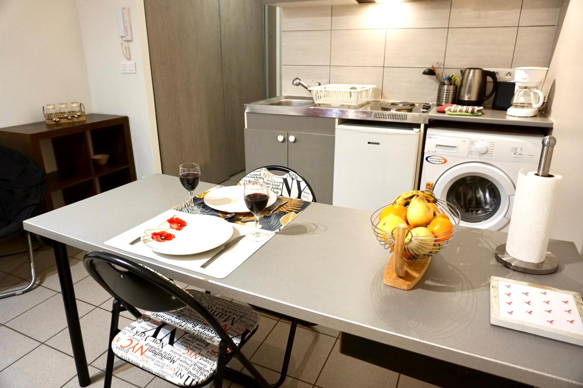 Charmant Studio Centre Ville Le Puy-en-Velay Bagian luar foto